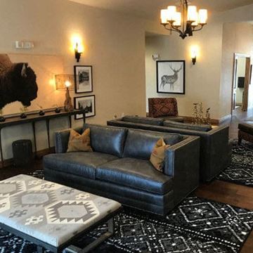 Steamboat Springs apartment for rent - a living room with a couch and a table