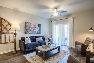 Columbia apartment for rent - a living room with a couch and a coffee table