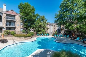 Laurel apartment for rent - swimming pool