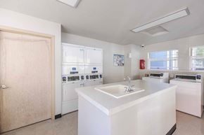 Durham apartment for rent - A laundry facility.