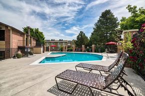 Riverdale apartment for rent - Swimming Pool