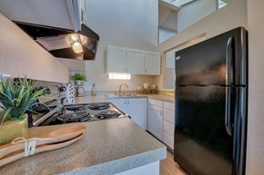 Tacoma apartment for rent - Kitchen with Black Appliances
