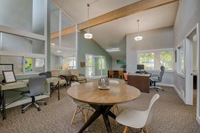 Tacoma apartment for rent - Business Center