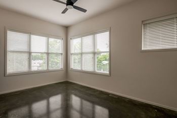 Unfurnished room