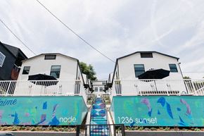 Los Angeles apartment for rent - Sunset Boulevard entrance