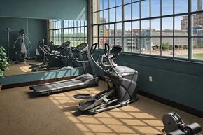 Davenport apartment for rent - A gym with treadmills and exercise equipment.