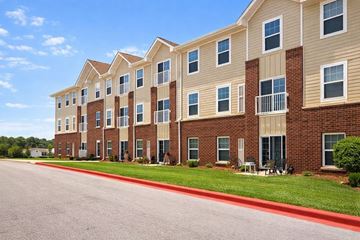 Quincy apartment for rent - FRANKLIN SQUARE