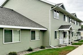Redwood Falls apartment for rent - Parkside Townhomes - Redwood Falls, MN