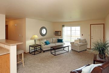Ripon apartment for rent - a living room with a couch and a table