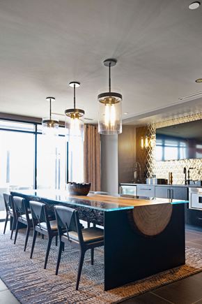 Conshohocken apartment for rent - a large kitchen with a long table and chairs at Madison West Elm, Conshohocken Pennsylvania