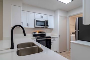Atlanta apartment for rent - Madison Brookhaven