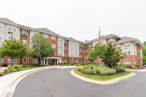 Laurel apartment for rent - Our apartment community for seniors offers generous amenities.