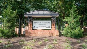 Washington apartment for rent - Community sign for Mayfair Mansions