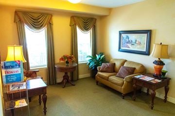Essex apartment for rent - a living room with a couch and a table