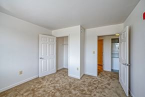 Washington apartment for rent - Overlook at Oxon Run