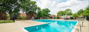 Washington apartment for rent - Swimming pool at Mayfair Mansions