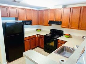 Baltimore apartment for rent - Greens at Irvington Mews
