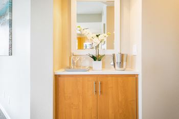 Dry bar 