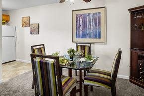 Carneys Point apartment for rent - Apartment dining room