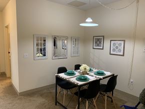 Erie apartment for rent - Dining area