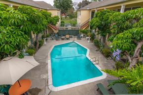 Los Angeles apartment for rent - Pool area
