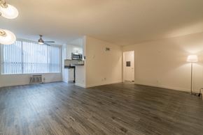 Los Angeles apartment for rent - Living room and dining area
