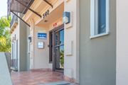 Los Angeles apartment for rent - Front door of building