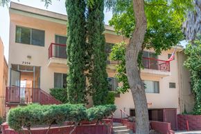 West Hollywood apartment for rent - Exterior main entrance
