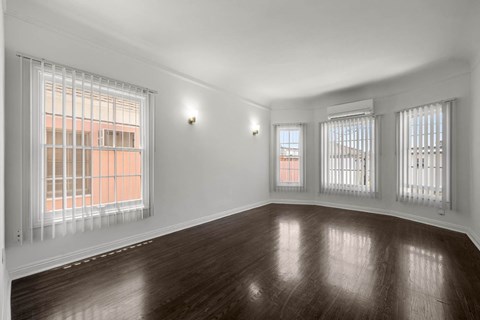 Floor plan for 1 bed, 1 bath