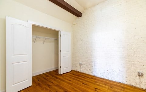 Floor plan for 1 bed, 1 bath, 1022 sqft