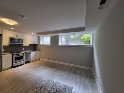 Floor plan for studio, 1 bath, 405 sqft