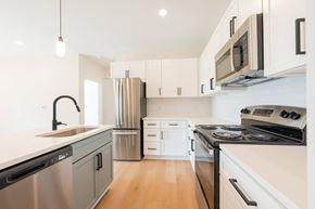 Charlotte apartment for rent - kitchen The North End Apartments