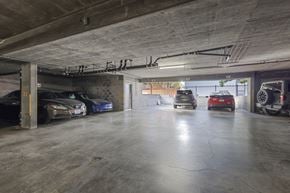 Berkeley apartment for rent - Apartment underground parking garage