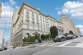 San Francisco apartment for rent - Side exterior view of the apartment building at 655 Stockton St, San Francisco, CA 94108, United States