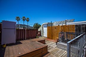 San Francisco apartment for rent - Rooftop deck view of 179 Dolores St, San Francisco, CA 94103, USA