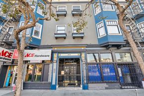 San Francisco apartment for rent - Front exterior view of the apartment building at 2075 Market St, San Francisco, CA 94114, USA