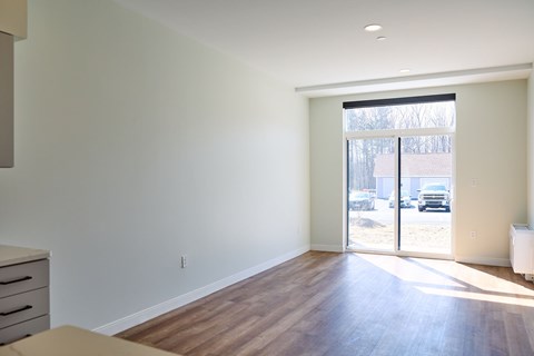 Floor plan for 1 bed, 1 bath, 681 sqft