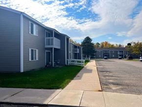 Cheboygan apartment for rent - Mackinaw Apartments Cheboygan MI