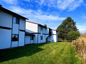 Cheboygan apartment for rent - exterior 120 Vale Street, Cheboygan, MI 49721