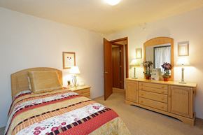 Shelbyville apartment for rent - Second Bedroom Davis Estates Apartments in Shelbyville TN
