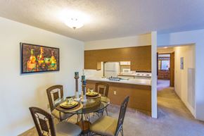 Shelbyville apartment for rent - Dining Area Davis Estates Apartments in Shelbyville TN