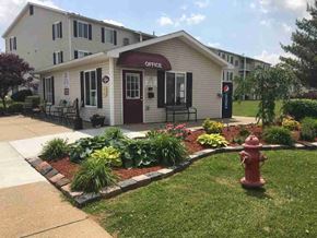 Hopkinsville apartment for rent - office at Morris Estates Apartments, Hopkinsville, KY, 42240