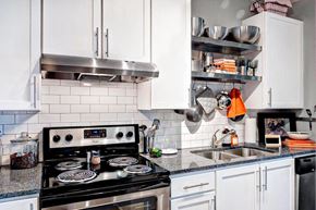 Atlanta apartment for rent - Modern upscale kitchen at Westside, 790 Huff Rd. NW, Atlanta