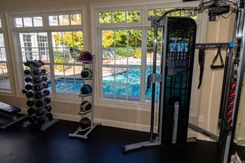 24-Hour fitness center ( click here for virtual tour)