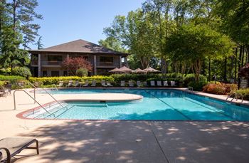 Two beautiful pools (click here for virtual tour)