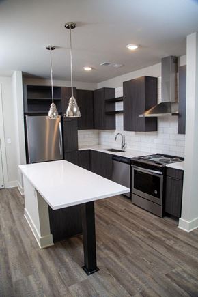 Atlanta apartment for rent - Chattahoochee Riverside Apartment Homes, Atlanta, GA  Open Kitchens