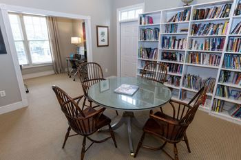 Family library and computer-equipped media center (click here for virtual tour)