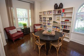 Family library and computer-equipped media center (click for virtual tour)
