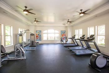 Fitness center (click for virtual tour)
