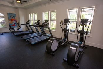 Fitness center (click for virtual tour)